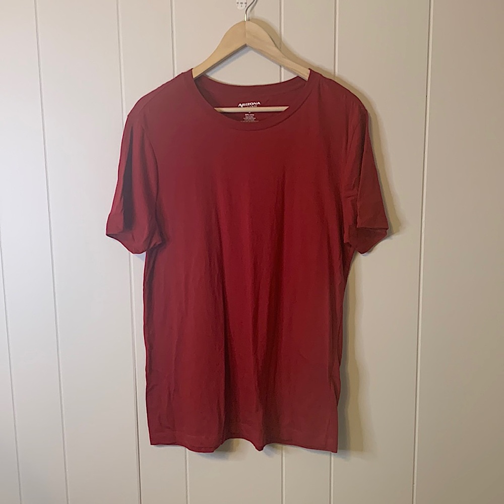 Arizona Jeans Red Crew Neck T Shirt Size Medium - Picture 2 of 4